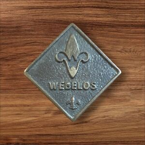 Vintage Boy Scouts Webelos Diamond Fleur de Lis Uniform Pin 3/4 Inch